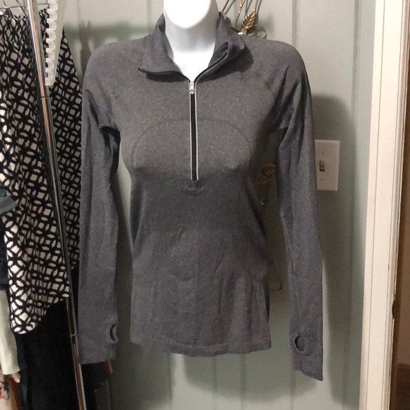 lululemon athletica Tops - Lululemon gray half zip long sleeve top size 4
